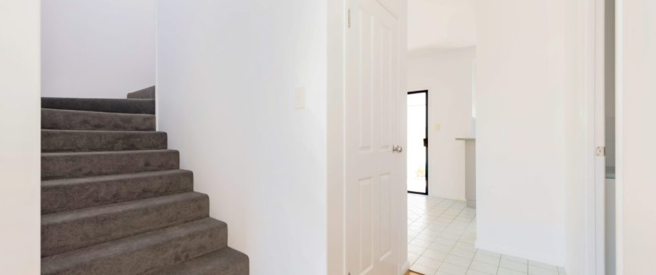 2/21 Holland Street, West Mackay, QLD 4740 Australia