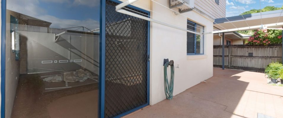 2/21 Holland Street, West Mackay, QLD 4740 Australia