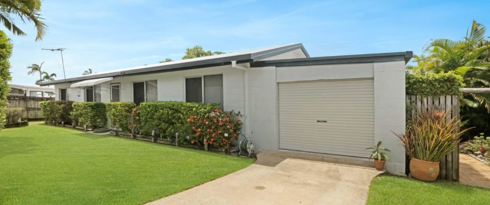 8 Scott Court, Bucasia, QLD 4750 Australia