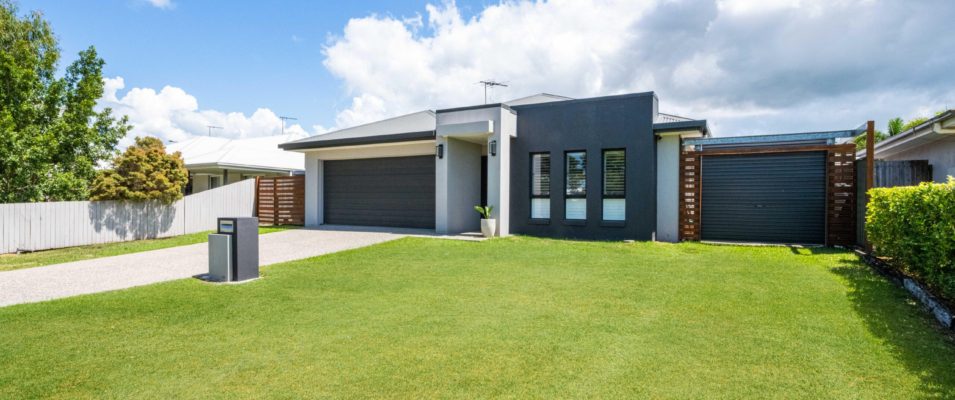 35 Ontario Parade, Andergrove, QLD 4740 Australia