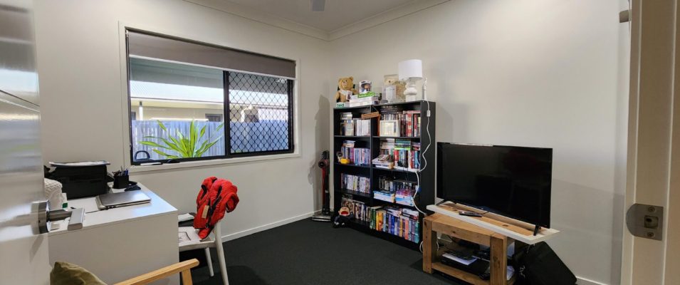 4 Kiber Place, Ooralea, QLD 4740 Australia