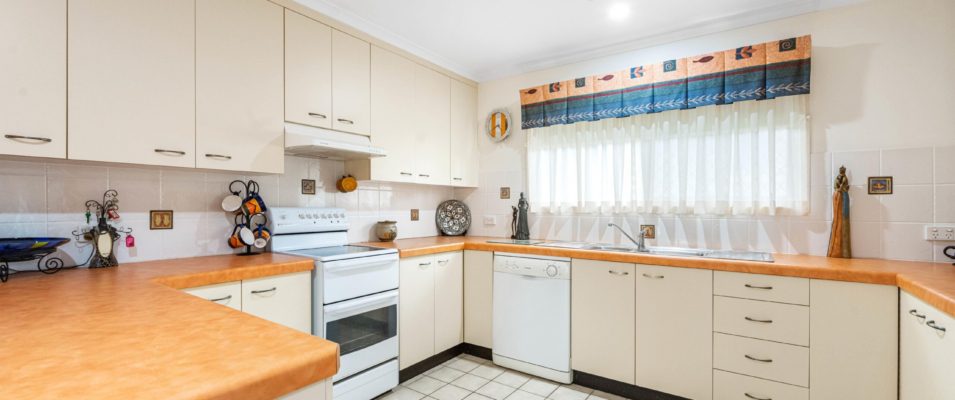 22 Murrays Road, Mount Pleasant, QLD 4740 Australia