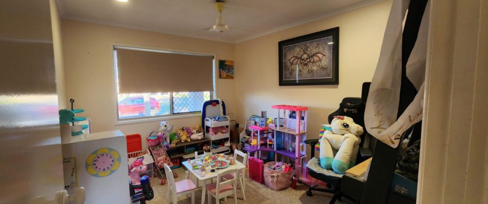 15 Caledonian Drive, Beaconsfield, QLD 4740 Australia