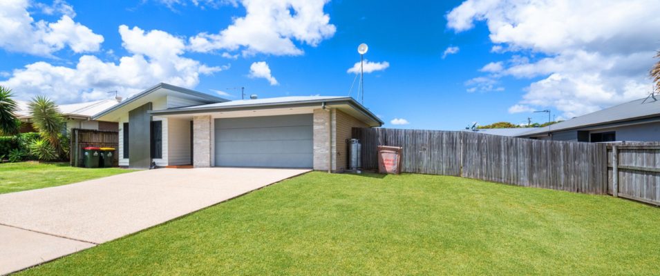 4 Chameo Place, Marian, QLD 4753 Australia