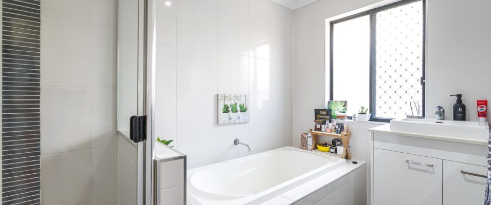 4 Chameo Place, Marian, QLD 4753 Australia