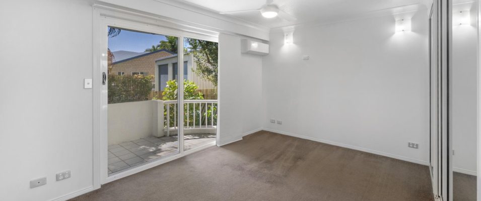 3/4 Prudhoe Street, East Mackay, QLD 4740 Australia